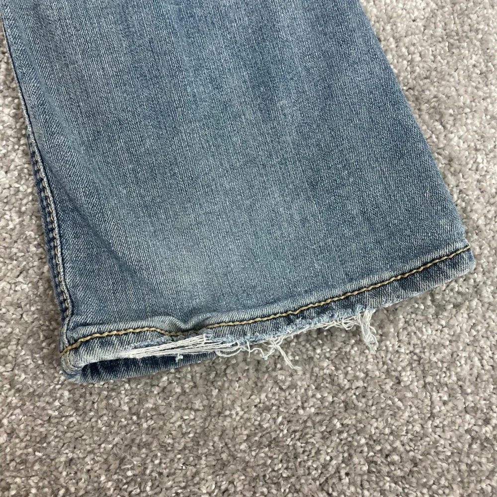Silver Jeans visible pink